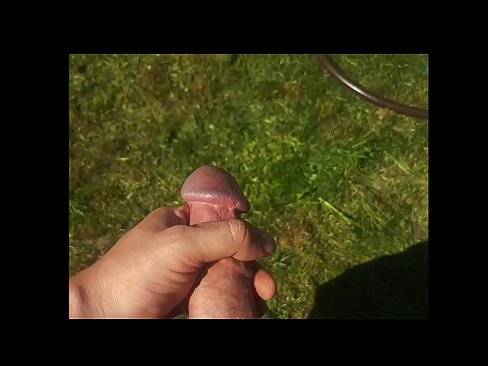 ❤️ Hot hottie gets kanyang pink puki fucked at cums sa isang pumulandit sa isang summer garden ️ Fucking sa porn tl.dreamlandpassionjourney.ru ❌❤