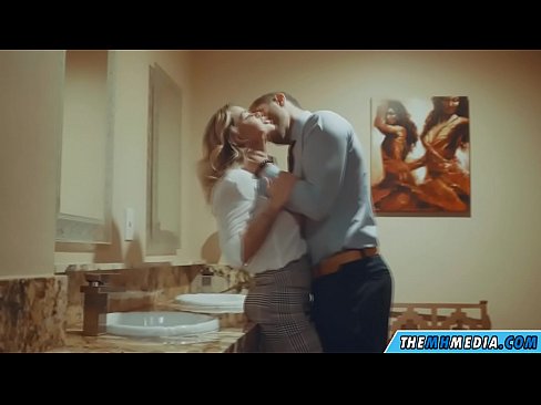 ❤️ Kapag ang isang busty blonde seduces sa isang pampublikong banyo ️ Fucking sa porn tl.dreamlandpassionjourney.ru ❌❤